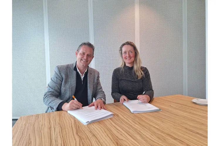 Koggenland en Ouwehand tekenen voor woningbouw in Avenhorn én Ursem