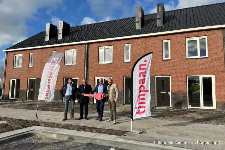 Sociale huurwoningen Pioenhof Hensbroek feestelijk opgeleverd