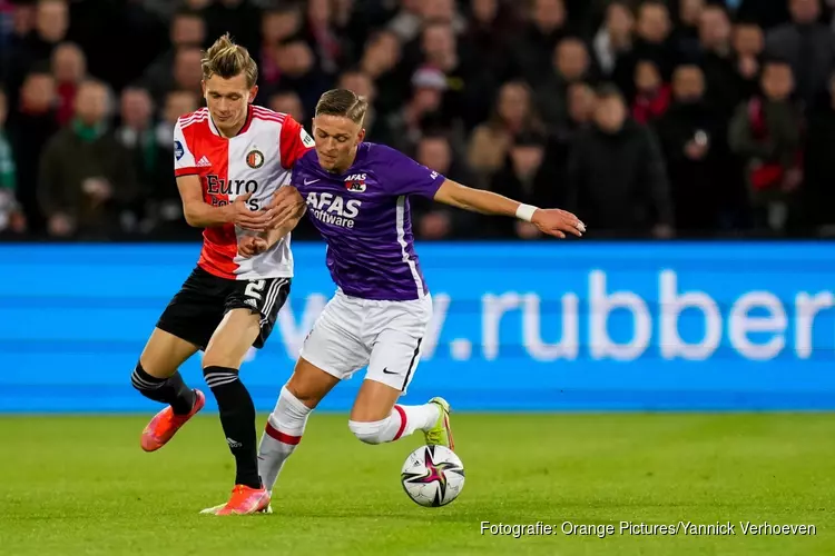 AZ in extremis onderuit in De Kuip